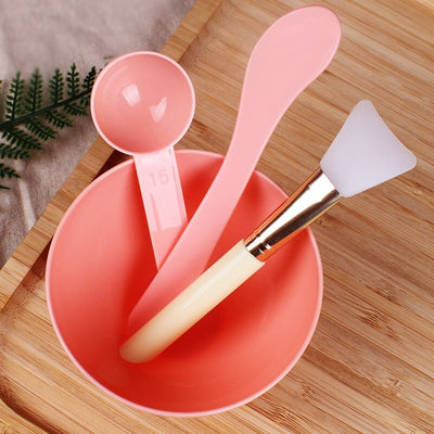 Silicone mask brush