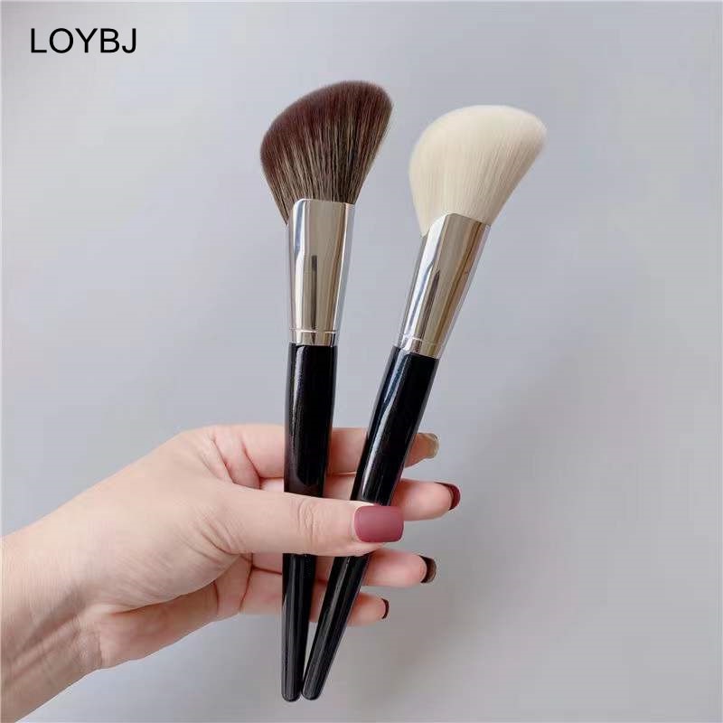 Makeup Brush